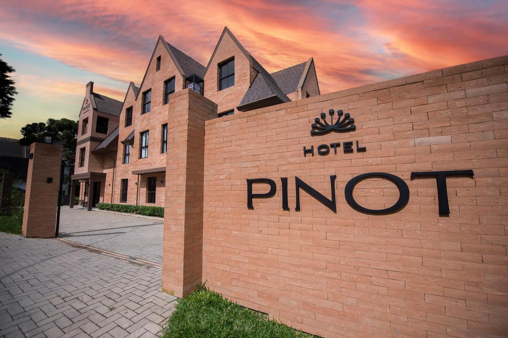 Pinot Hotel Campos do Jordao Luaran gambar